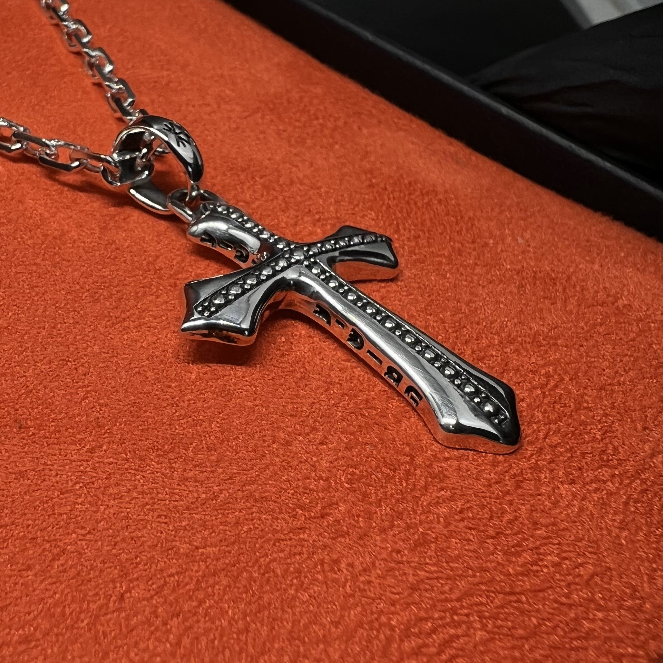Faith Necklace in Silver