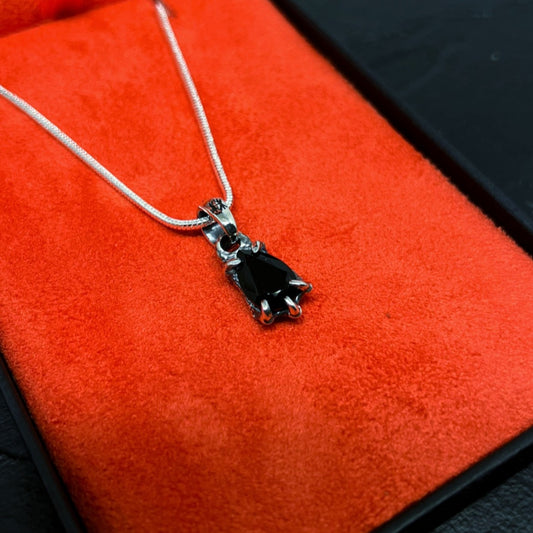 COLAR GARRA DE DRAGÃO PRATA COM PEDRA ÔNIX