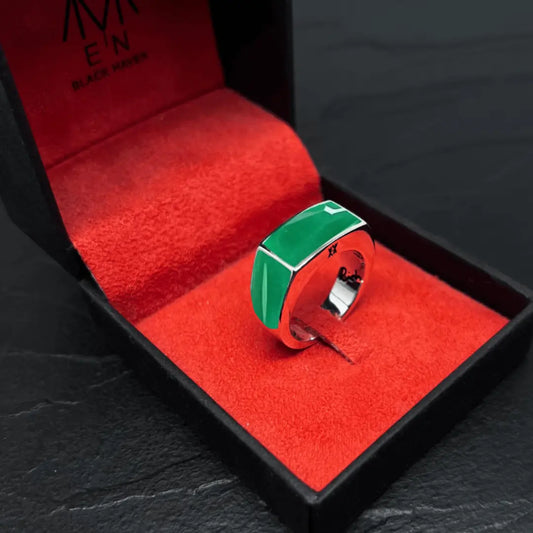 ANEL APOCALYPSE PRATA COM PEDRA CRISOPRÁSIO